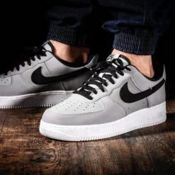 Nike Air Force Cinza com Preto