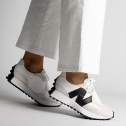 New Balance 327 Branco com Preto