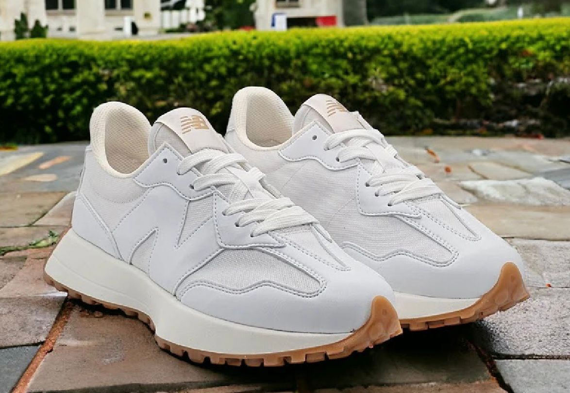 New Balance 327 Branco New Balance 327 Branco