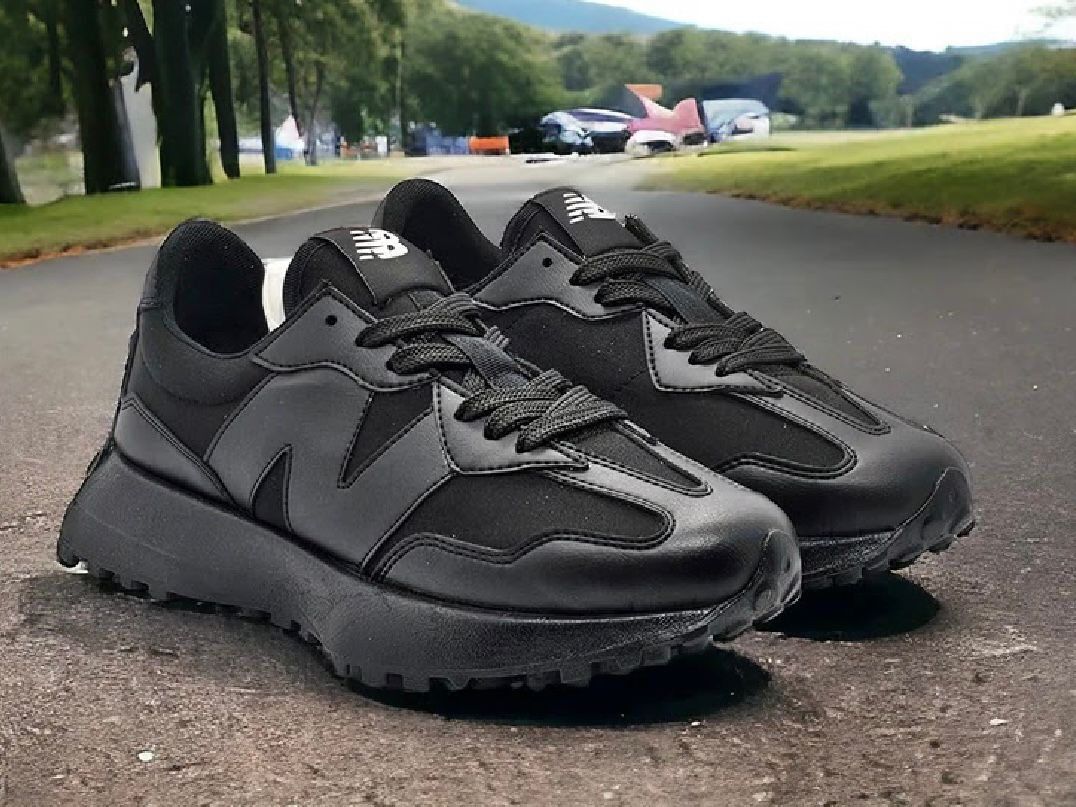 New Balance 327 Preto New Balance 327 Preto