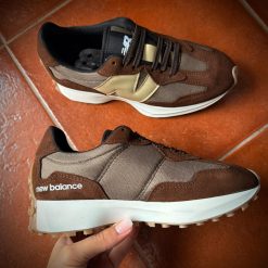 New Balance 327 Castanho com Beje