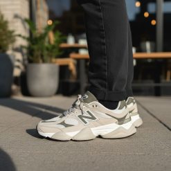 New Balance 9060 Bege com Verde