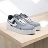 Nike Air Force Cinza com Branco