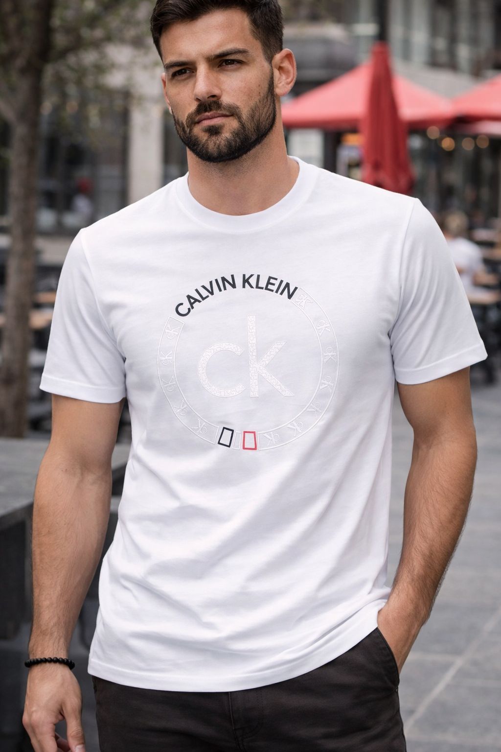 T-SHIRT CALVIN KLEIN BRANCA T-SHIRT CALVIN KLEIN BRANCA