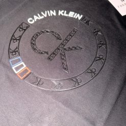 T-SHIRT CALVIN KLEIN PRETA