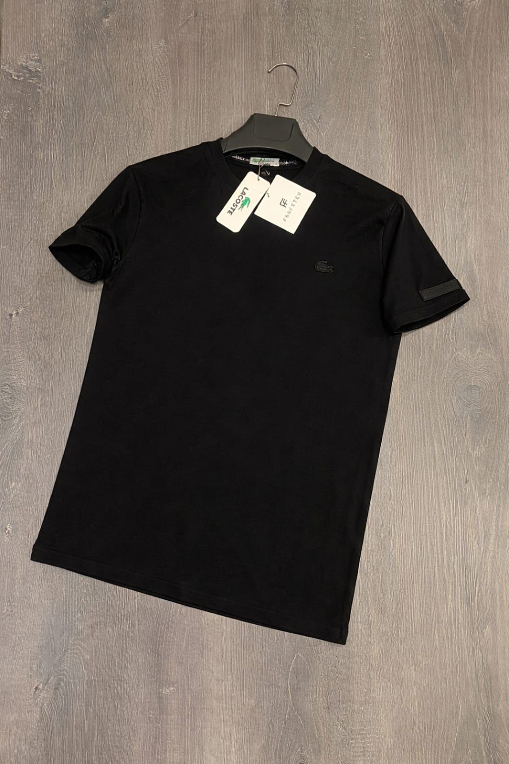 T-SHIRT LACOSTE PRETA T-SHIRT LACOSTE PRETA